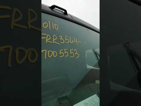 ISUZU FORWARD 2003 год Рефрижератор. в порту.