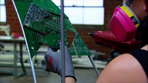 Framework, Episode 3: Junk Genius, Build Day 2 - Part I