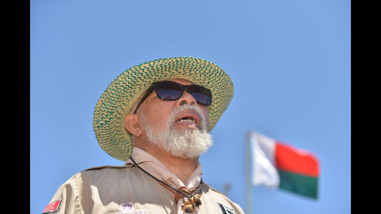 Izy no ... Ramino Paul- Tily eto Madagasikara