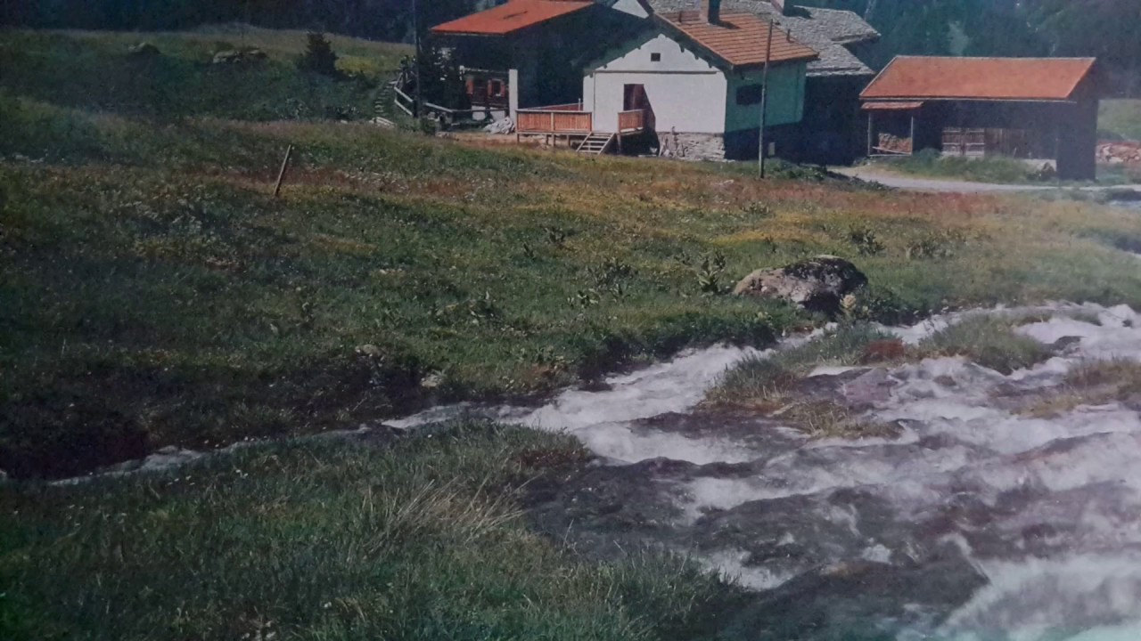 Alda Merini C'è Un Posto Nel Mondo C'È UN POSTO NEL MONDO - Alda MERINI - YouTube