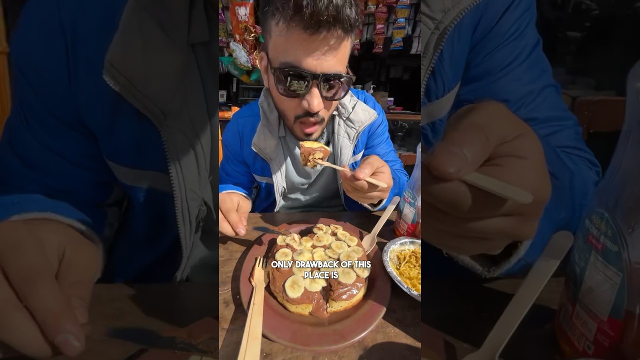 Food review of the famous Char Dukan Restaurant in Mussoorie 📍 #mussoorie #foodreview #travel