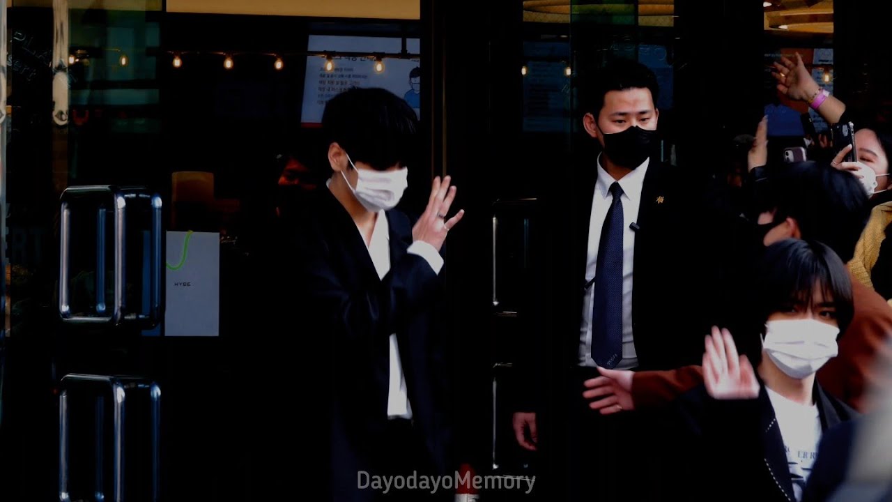 210418 끝날의 밤(The Doom's Night) 시사회 연준, 수빈, 범규 퇴근길 투모로우바이투게더(TXT)