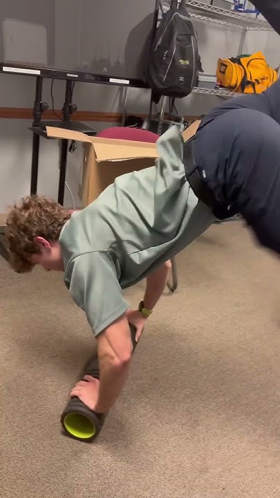 can-an-emt-do-a-handstand-on-a-foam-roller-youtube