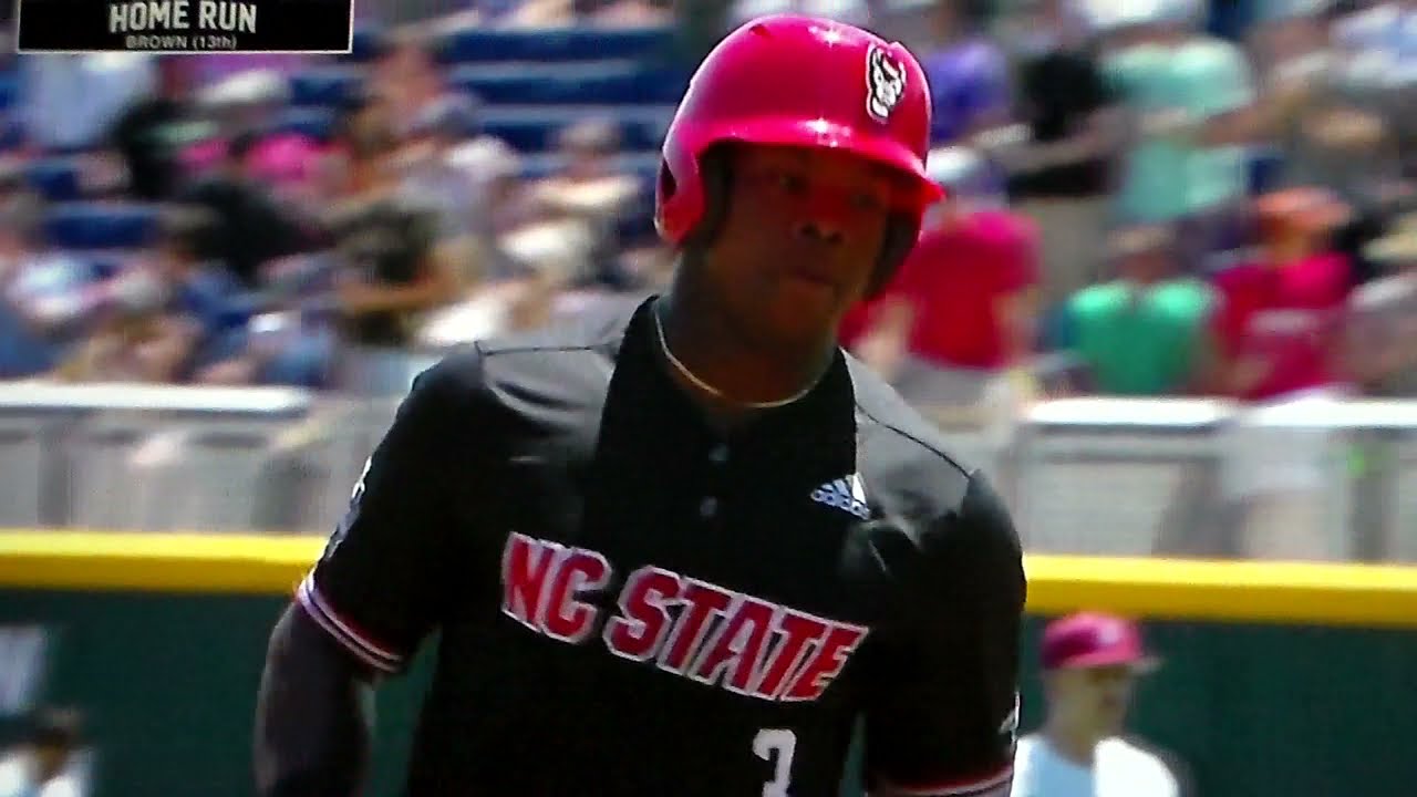 North Carolina St's Devonte Brown hits home run vs. Stanford in College World Series