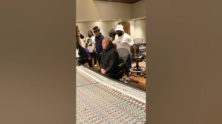Nas & Dr Dre In The Studio Cooking Up