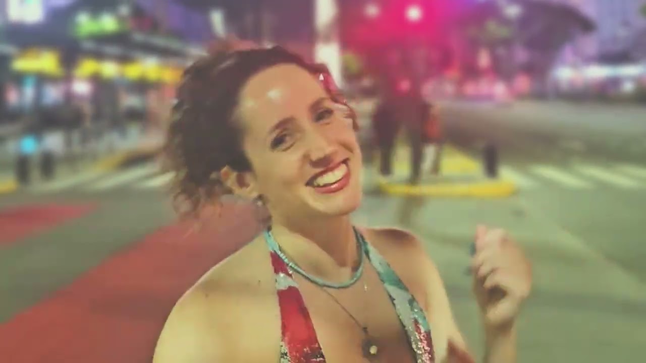 Bárbara Becker - Tus besos (Video Oficial)