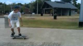 Kickflip grass gap