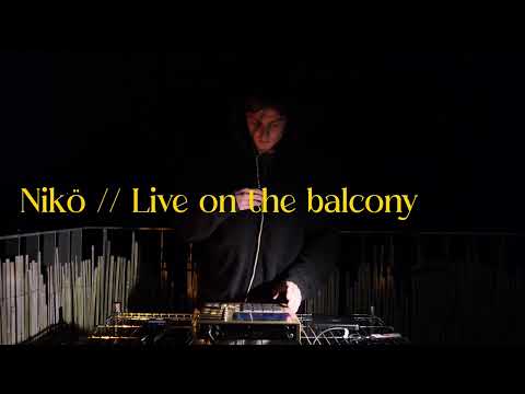 Кадр из NIKÖ: ON THE BALCONY