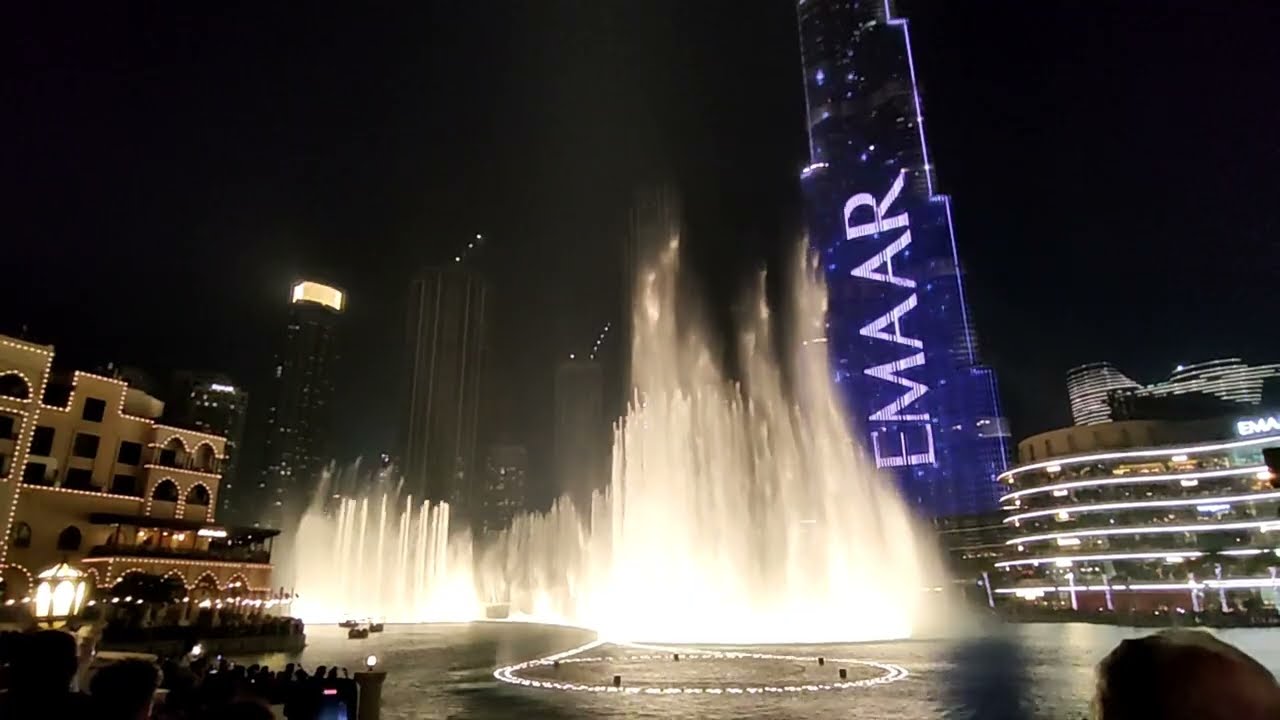 Dubai Mall, Burj Khalifa, Rain Dance, Dubai, UAE.