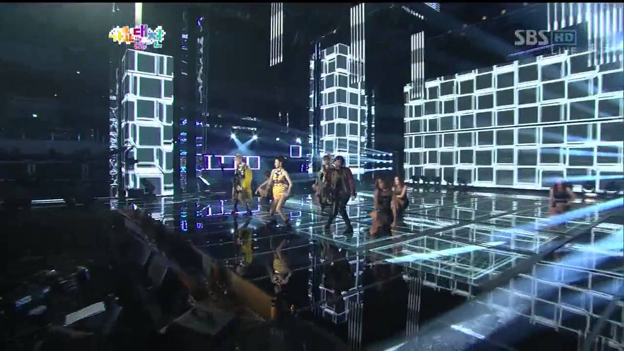 2NE1 [Я люблю тебя] @SBS 2012 가요 대전 Цвет K-pop 20121229