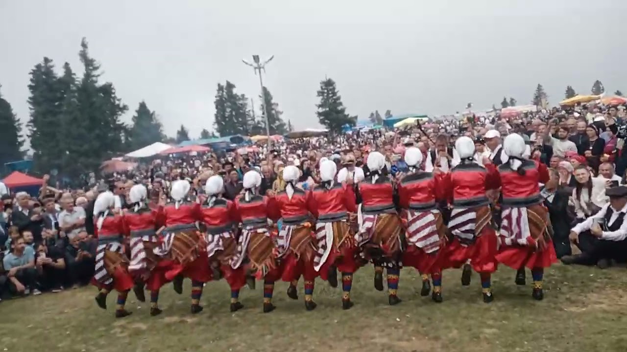 Işıklar köyü kız ekibi başarılar sizlere 2025 Kayabaşı yayla şenliği 
