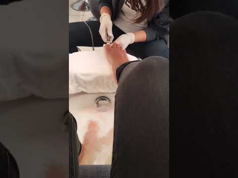 German pedi with vibrator chair asmr feet (Füße)