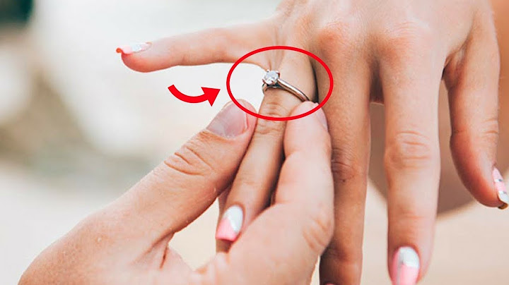 Phụ nữ đeo nhẫn cưới bên tay nào năm 2024