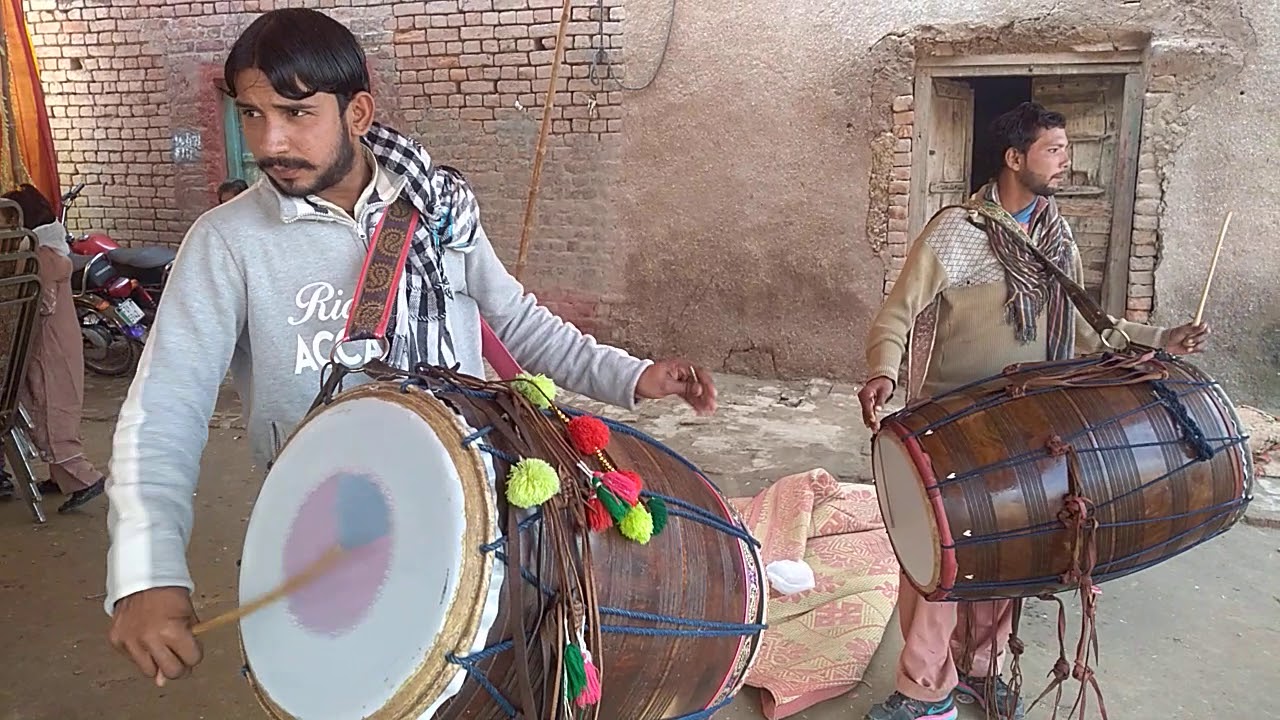 Beautiful dhool performance beautiful drum beeting,happy village life style,