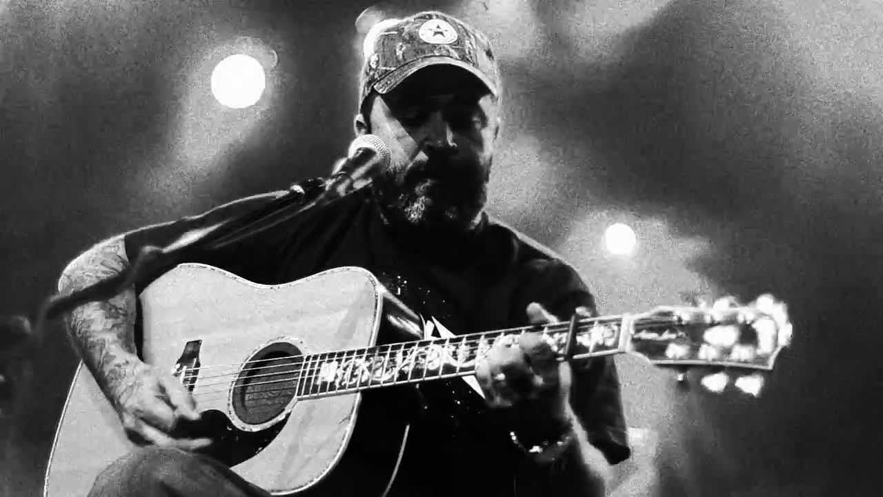 Aaron Lewis – "Forever" (Official Live Version)