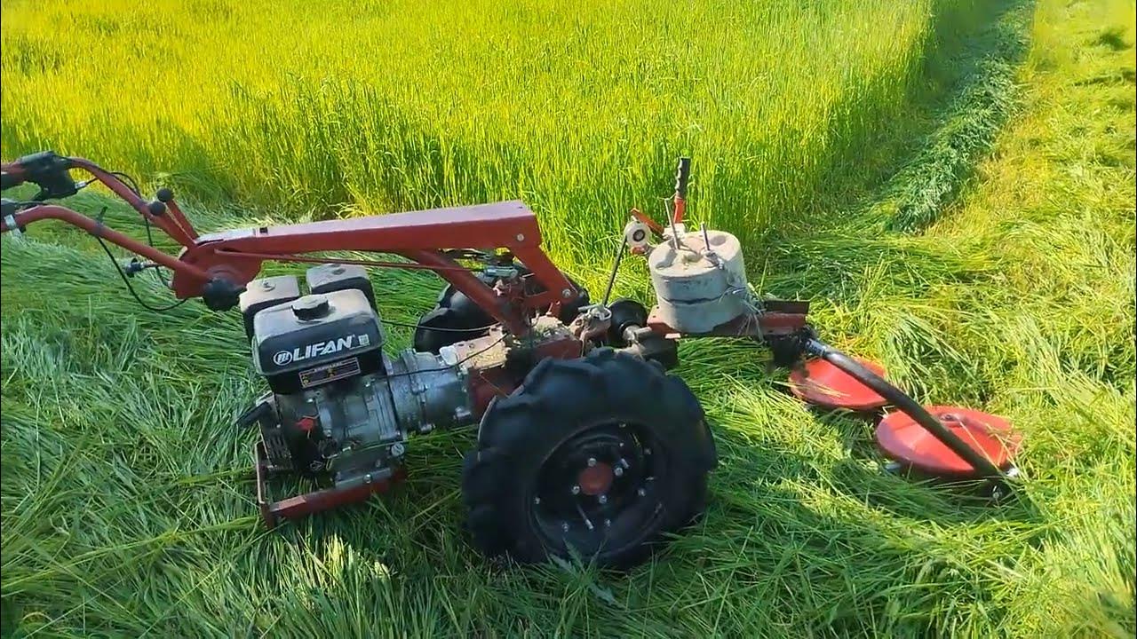 Мотоблок МТЗ с роторной косилкой заря в работе - YouTube
