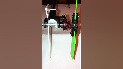 Play in tail pitch slider