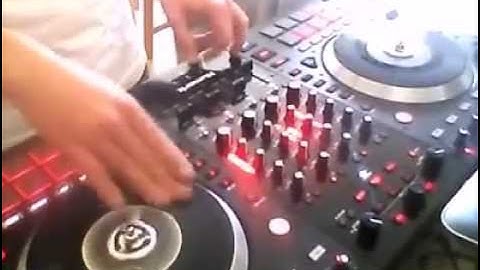 Numark NS7II - Scratching Demo #1 by DiToff