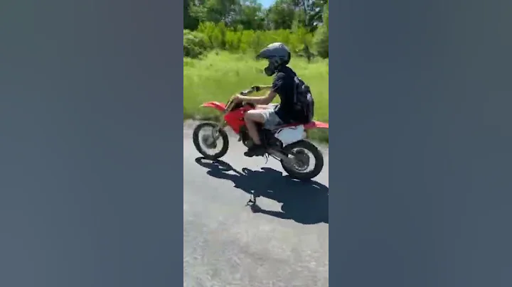 4 strokes and 2 strokes lil road cruise