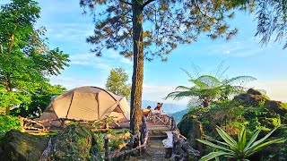 Camping Keluarga di Hutan Pinus BATU NYONGCLO | Majalengka | Jawa Barat | #인도네시아캠핑 |