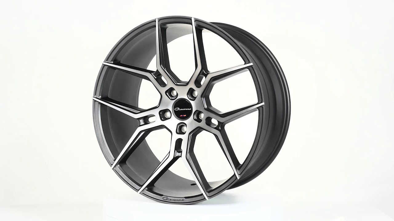 Giovanna Haleb Wheels finished in Black Smoke