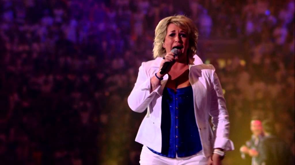 toppers in concert 2012 Halftime Show 2012