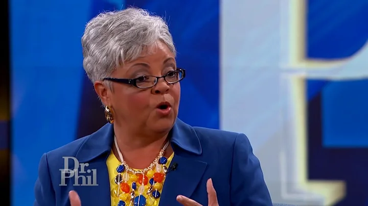 B. Smith Shares Her Struggle with Alzheimers Disea...