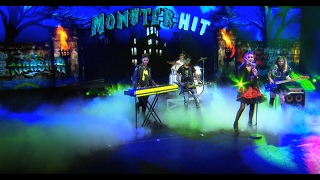 Video thumbnail of "Monsterhit videoclip - Wij zijn de monsters!"