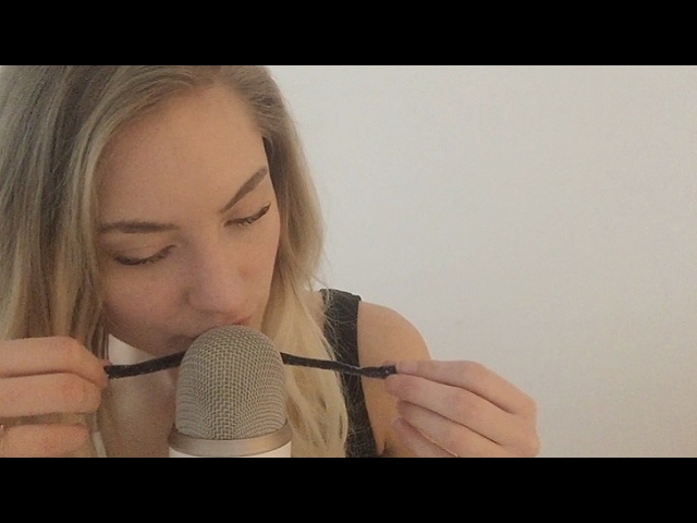 ASMR scratch therapy