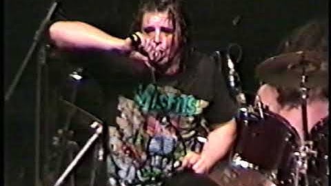 CANNIBAL CORPSE "DEVOURED BY VERMIN" M.M.F. 1996
