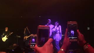 Download Lagu Ariana Grande God Is A Woman/Chicago Sweetener Sessions Surprise Vic Theatre 8/22/2018 MP3 Download Lagu Ariana Grande God Is A Woman/Chicago Sweetener Sessions Surprise Vic Theatre 8/22/2018 MP3