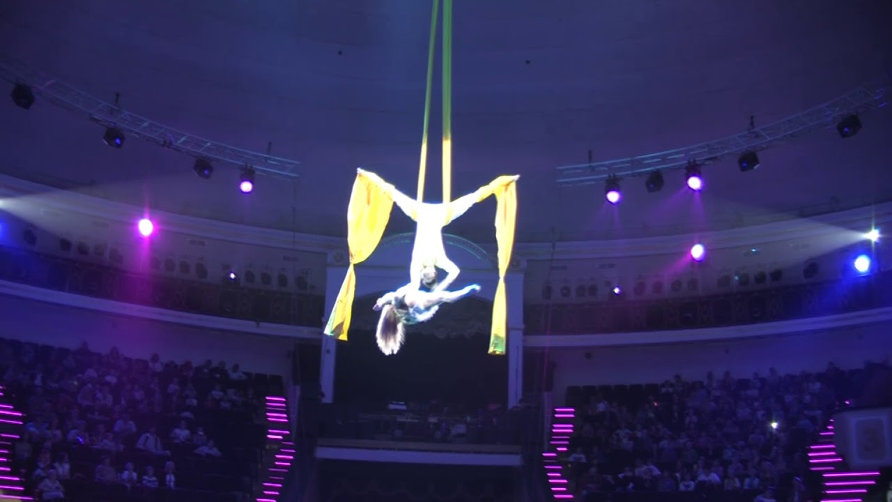 Воздушная гимнастика на полотнах под руководством Вероники Рыбчонок ...