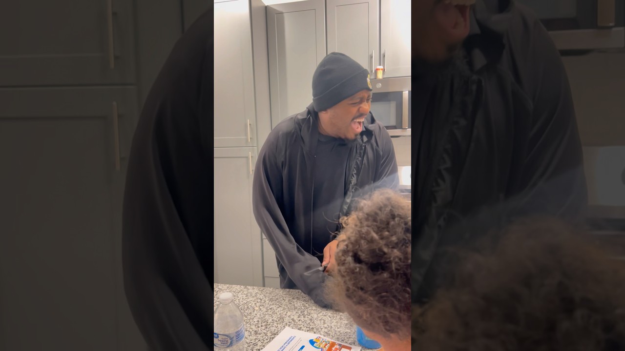 Did he get scared 😱 #subscribe #funny #explore #family #funnyvideos #youtubeshorts #halloween