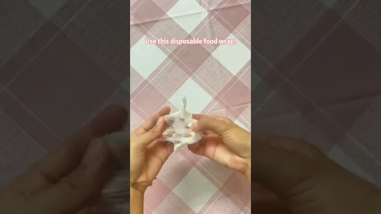 Keep your leftovers fresh by using this disposable food cover! 🥳 