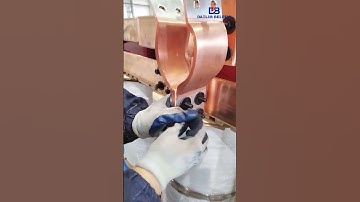 Fixing the busbars on the transformer body