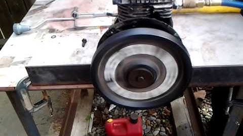 Four-stroke lawnmower engine converted to steam/air