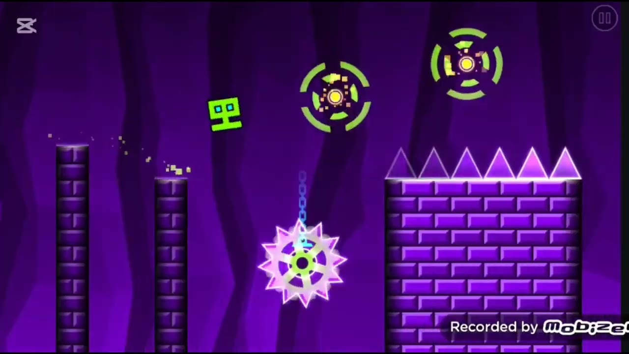 [FALSO] Pantalla antípirateria de geometry dash charm