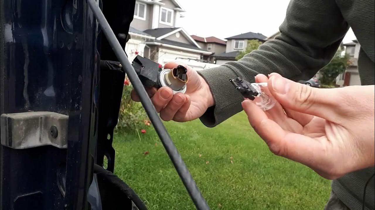 How to change the rear turn signal in a 2012 ram 1500 - YouTube