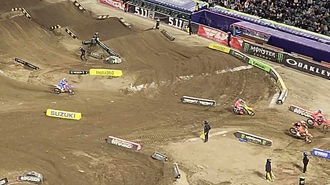 Bam Bam Barcia crashed hard at Anaheim 1 in 2026 Supercross!