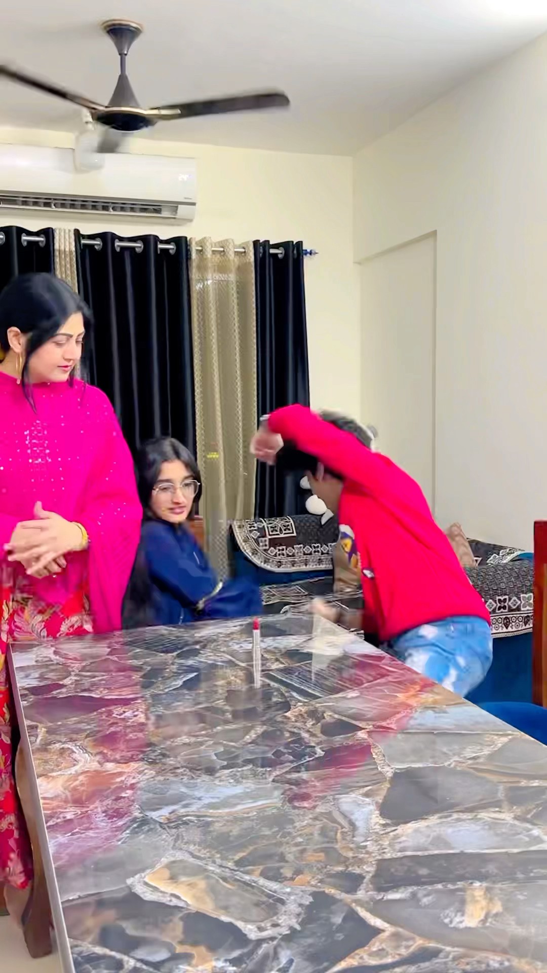 Makeup se Power Up?? #zidaanshahidaly #comedy #shorts