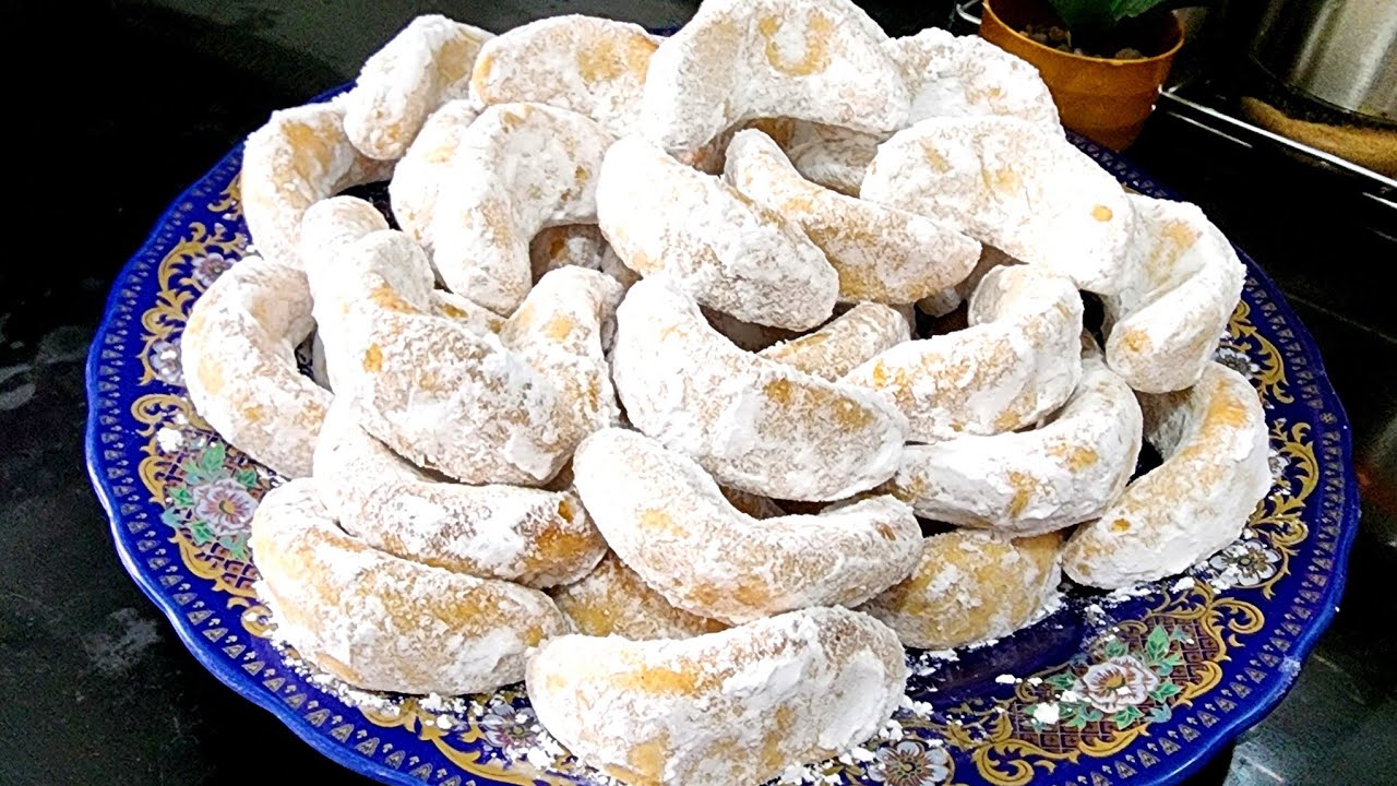 حلويات العيد 2025 بدون زبدة ولا بيض حلوة الهلال بكاوكاو سهلة واقتصادية تدوب فالفم حلويات مغربية