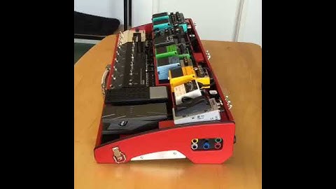 Schmidt Array SA-900 pedalboard for BOSS ES-8 switcher