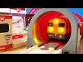 BRIO きかんしゃトーマス 落下橋でじこはおこるさ! ハロルドが船から積み荷を貨車に運ぶよ! デラックスレールウェイセット ジェームスやスペンサーが落っこちた! hifumitoy