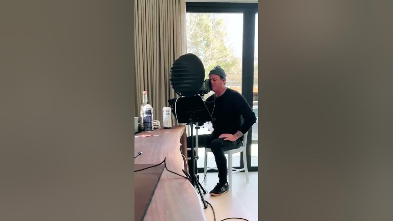 Tom Recording The New #blink182 Album 🤩