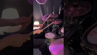 Russell Holzman’s playthrough of DJ Smokey & Yung Sherman’s “Tek 9” #drums #drumsticks #vicfirth