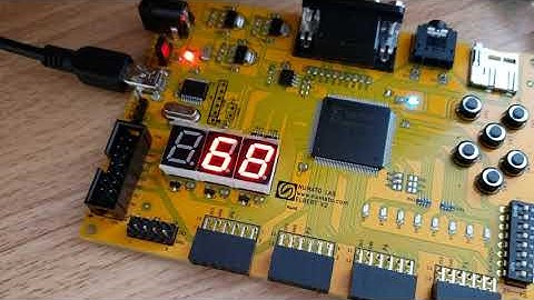 Decimal Counter on a FPGA using Verilog