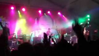 Michael Franti &amp; Spearhead- Rude Boys Back In Town-