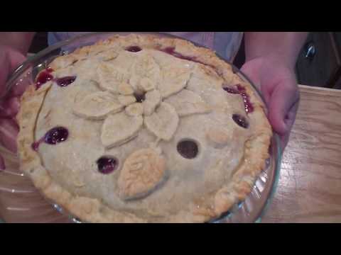 Blackberry Pie Made Simple (part 2) by Momma Gail