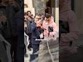 "Tous les stars ignorent… sauf LUI 😱 Messi à genoux pour un enfant ❤️"#viral #reels #pyfツ #respect