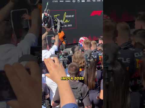 So nice he did it twice 😌🇮🇹 #F1 #RedBullRacing